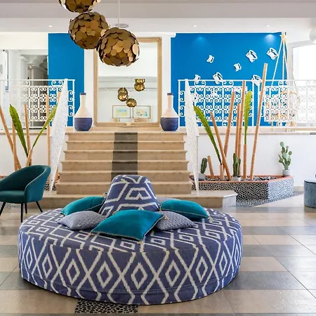 Hotel Les Bulles De - & Sur La 4*