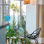 Les Bulles De - & Sur La Hotel Saint-Cyprien (Pyrenees-Orientales)