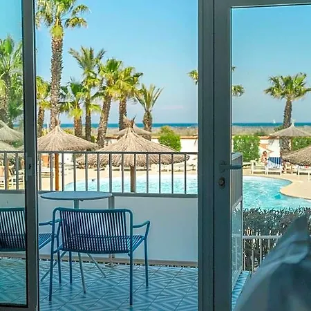 Hotell Les Bulles De - & Sur La 4*