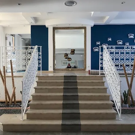 Les Bulles De - & Sur La