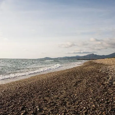 Les Bulles De - & Sur La